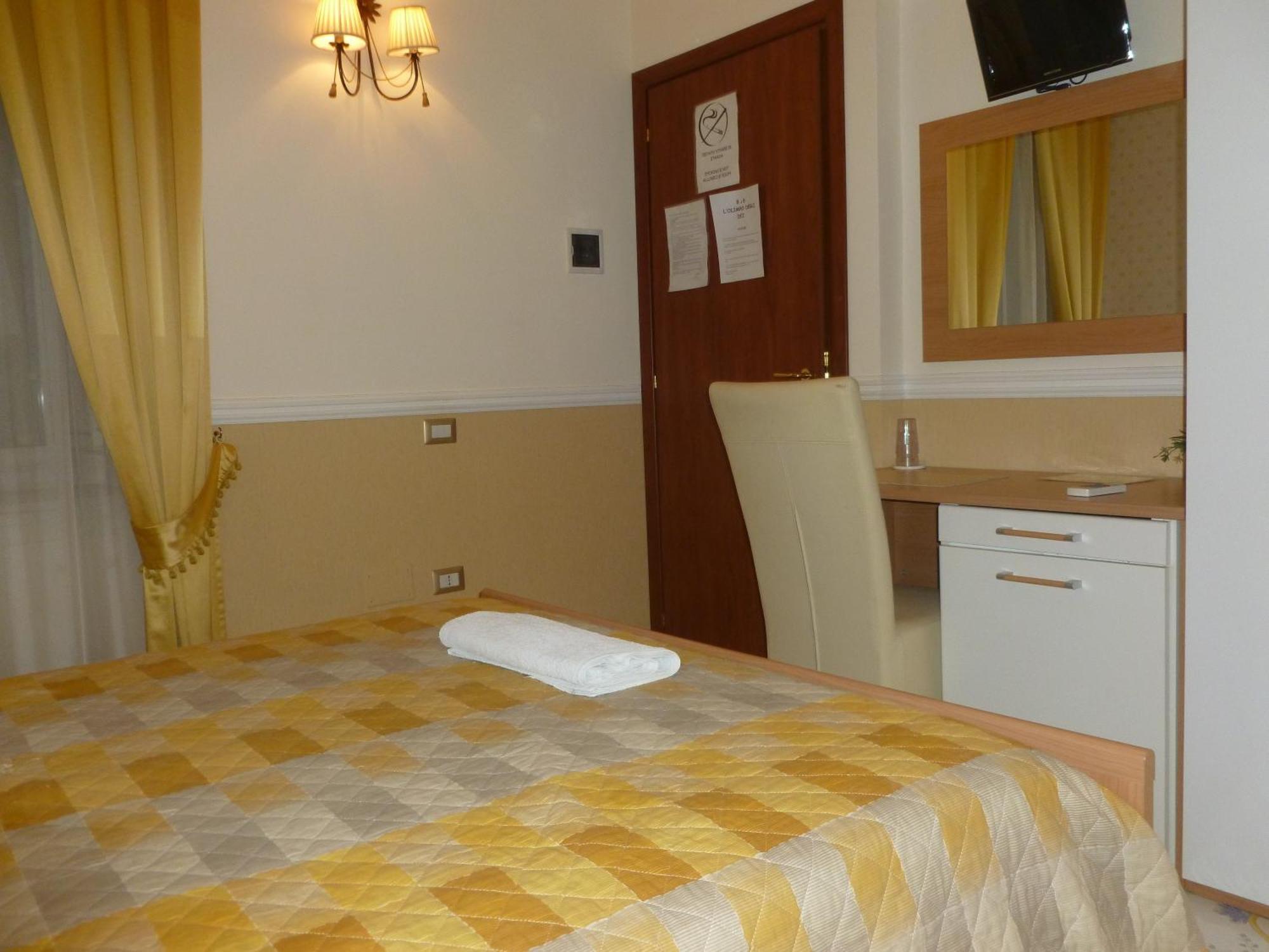 Bed and Breakfast Olimpo Degli Dei à Naples Chambre photo