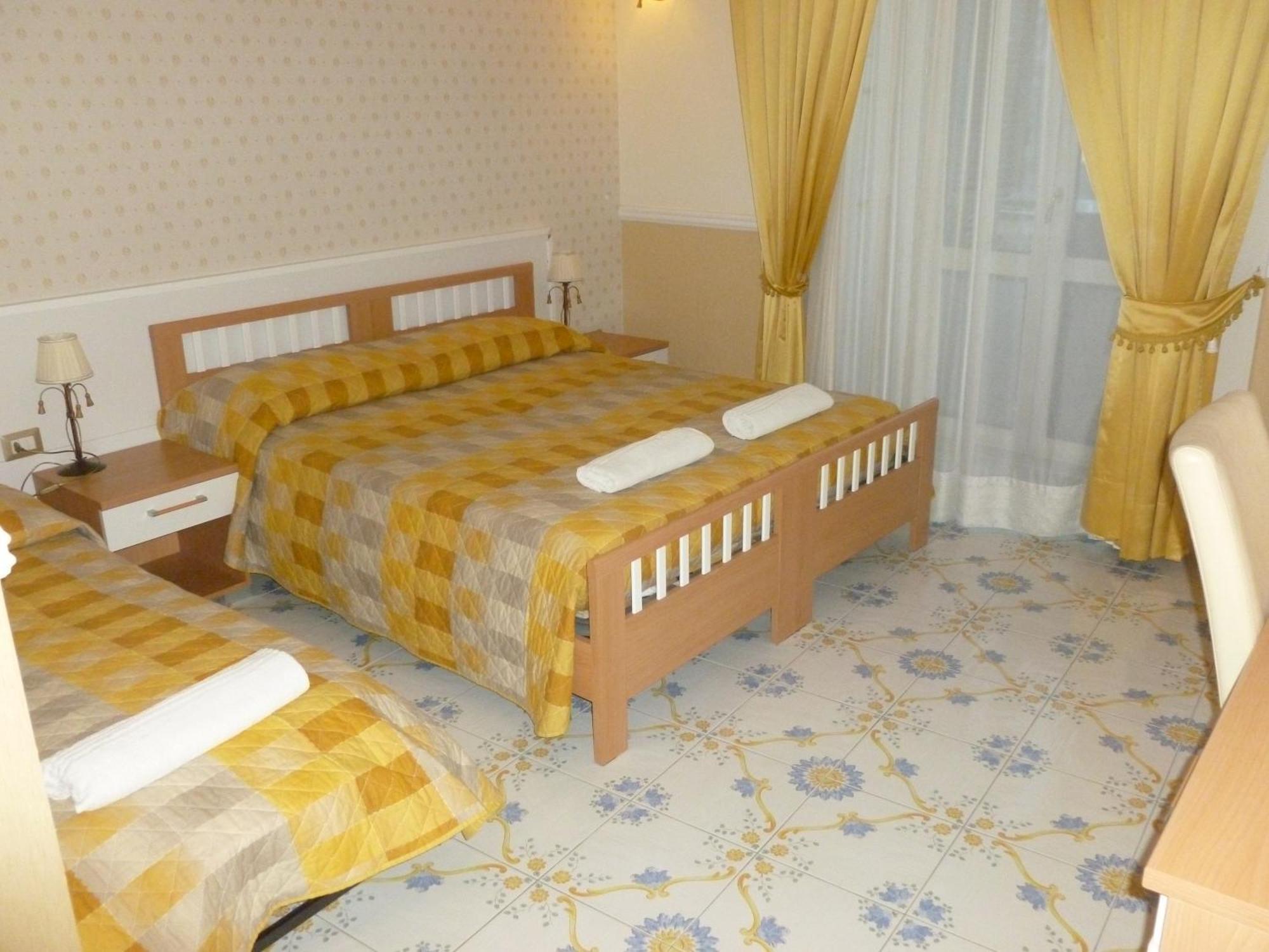 Bed and Breakfast Olimpo Degli Dei à Naples Chambre photo
